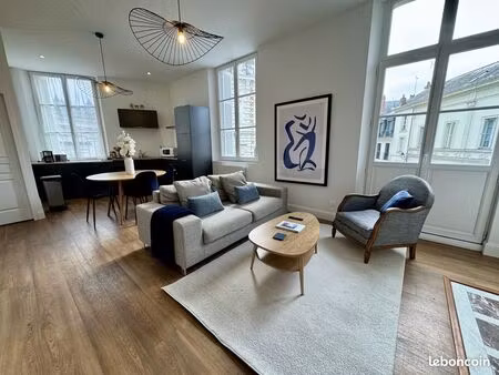 40 000/an – immeuble clé en main – centre saumur