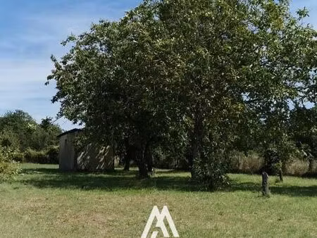 terrain 1 800 m² souzay