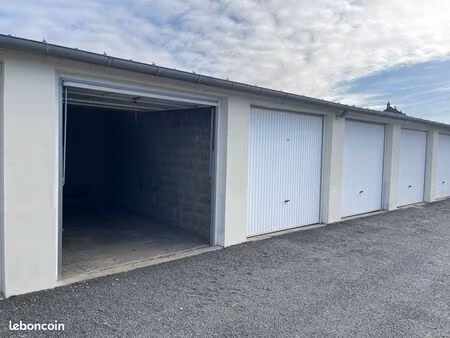 garage fermé / rue claude bernard