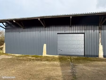 location bâtiment de stockage 80m² agneaux