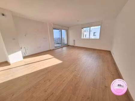 vente appartement 3 pièces à saint-jacques-de-la-lande (35136) : à vendre 3 pièces / 74m² 