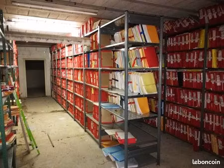 local d'archivage ou de stockage de 81 m²  24 bis rue noire nantes