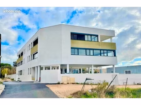 local commercial neuf