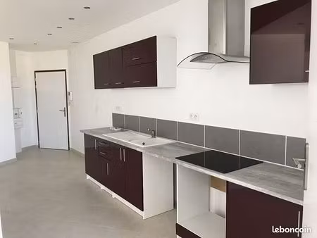 appartement 2 pièces 63 m²