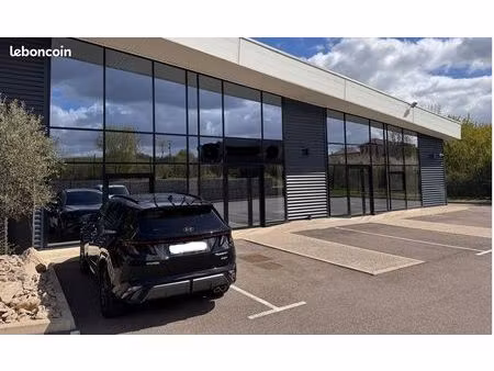 ? bureaux 300 m² avec parking – chasse-sur-rhône (a7 / a46)