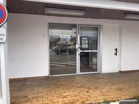 boutique 53 m² marmande