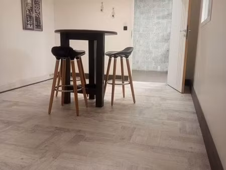 location local professionnel : entrepôt + bureau + mezzanine smh/grenoble