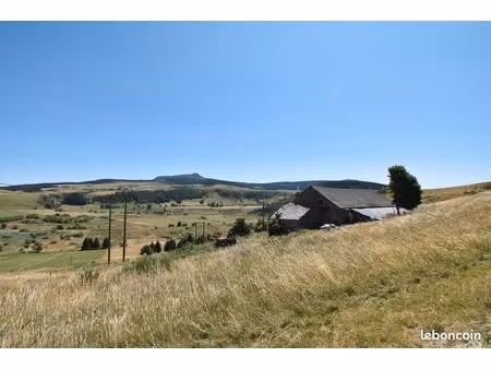 maison 3 pièces 350 m²