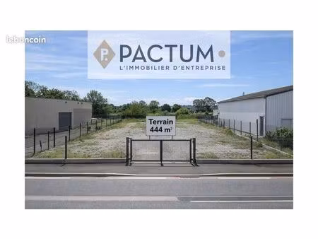 terrain 444 m² trélazé