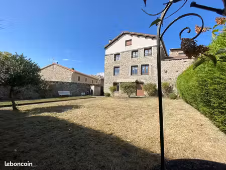 maison de ville 9 pièces 224 m²