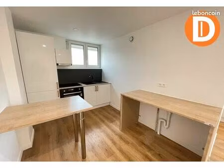 studio 1 pièce 25 m²