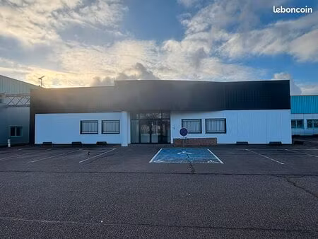 local d'activite 750 m² woippy