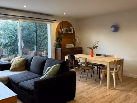 maison 85m² – 3 chambres – terrasse – parking sécurisé – floirac limite bordeaux