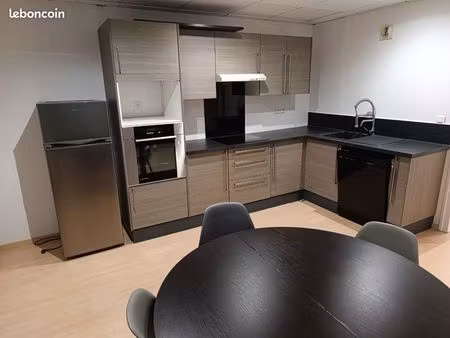 t2 meublé proche toutes commodités