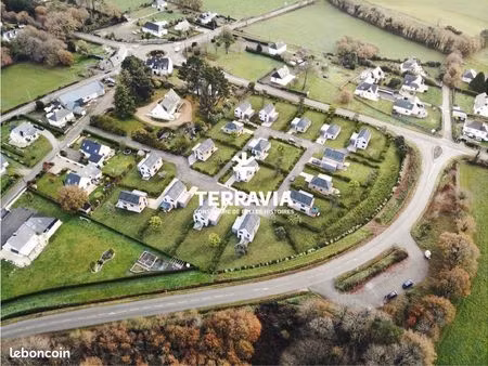 terrain 603 m² brandivy