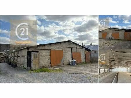 garage à louer à rochefort (vbe04457)