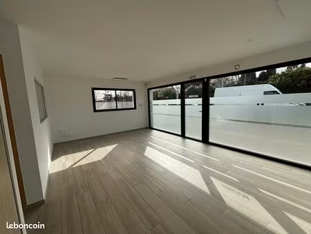 location espace professionnel - 150m²