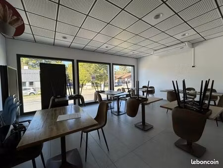 local commercial 80 m²