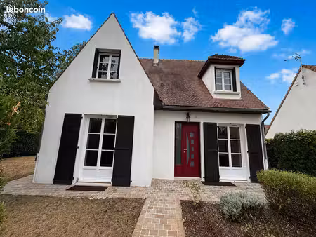 maison 6 pièces 140 m²