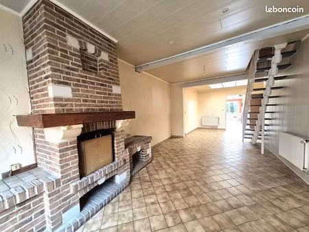 maison 3 pièces 90 m²