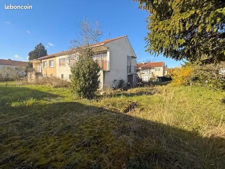 maison 5 pièces 93 m²