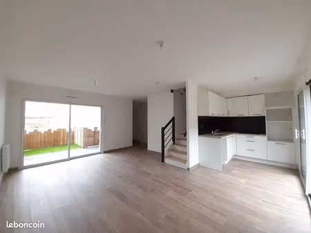 maison 5 pièces 93 m²