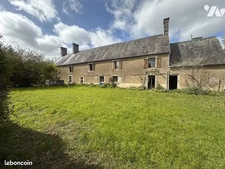 maison 9 pièces 222 m²