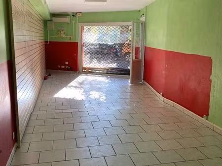 local commercial à vendre