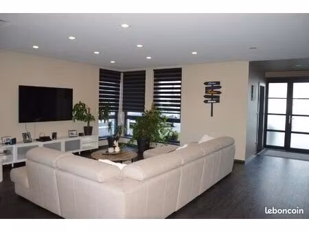 maison 6 pièces 171 m²