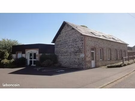 local bureaux 225 m²