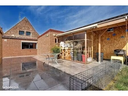 maison 6 pièces 157 m²