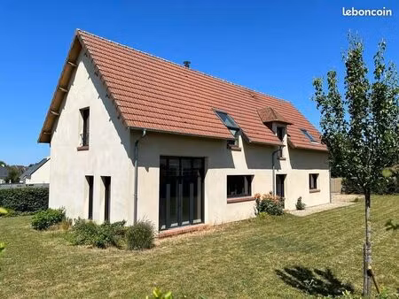 maison 5 pièces 106 m²