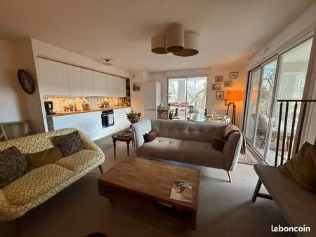 appartement t4 avec terrasses - le bouscat