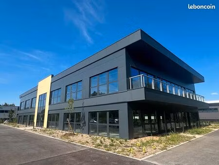 bureaux 321 m² norroy le veneur