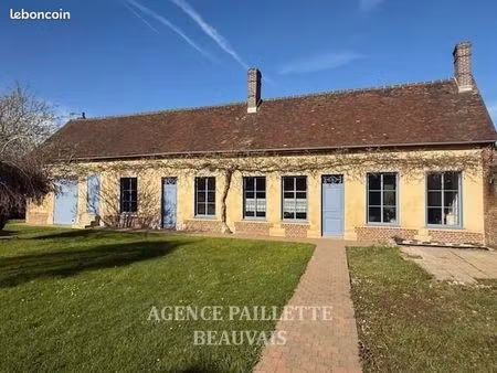 longère 6 pièces 133 m²