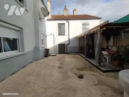 maison 5 pièces 115 m²