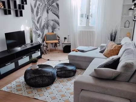 magnifique t3 meublé hyper centre ville