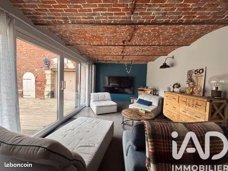 propriété 7 pièces 230 m²