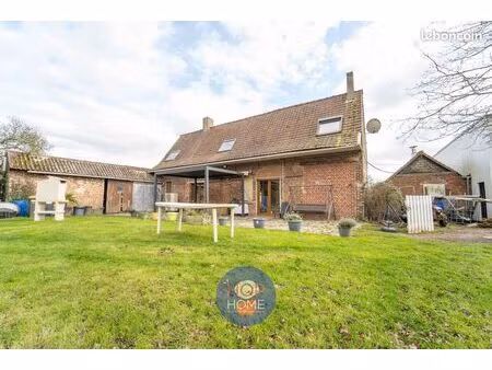 propriété 6 pièces 138 m²