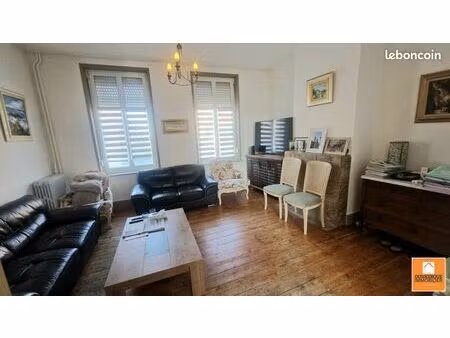 maison 5 pièces 187 m²