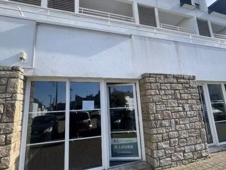 local commercial 57 m²