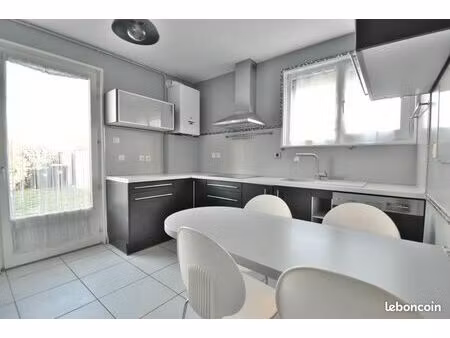 maison 4 pièces 88 m²