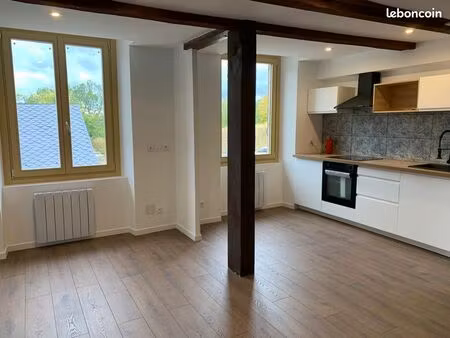 appartement t4 bis à louer à l’année