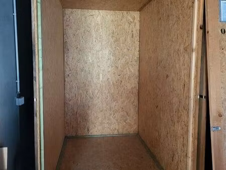 location box garde meubles sécurisé