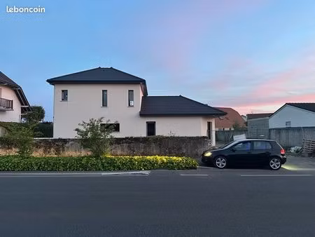 maison hors d’eau hors d’air pau