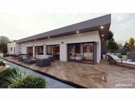 villa 5 pièces 148 m²