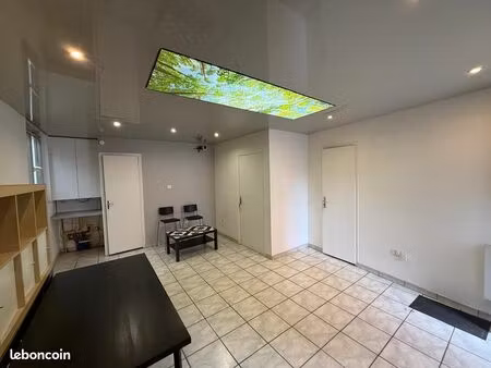 loue bureau rue d'ottmarsheim