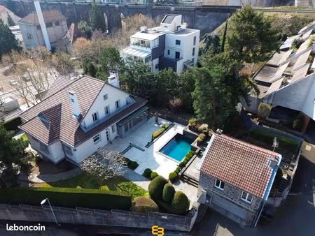 propriété 13 pièces 350 m²