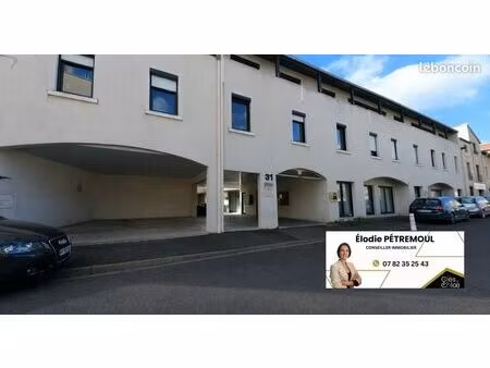 appartement 5 pièces 144 m²