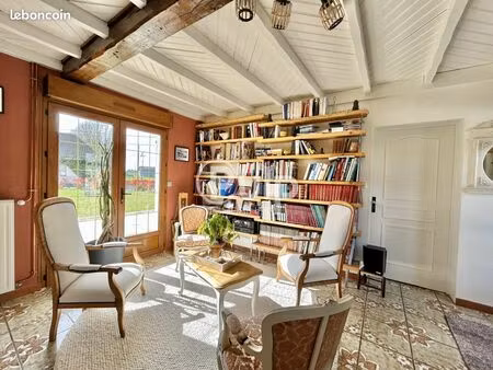 pavillon 6 pièces 150 m²